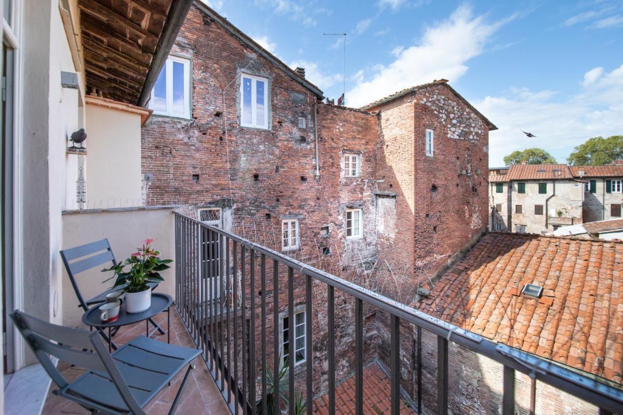 דירות לוקה Casa Della Luce Luxury מראה חיצוני תמונה
