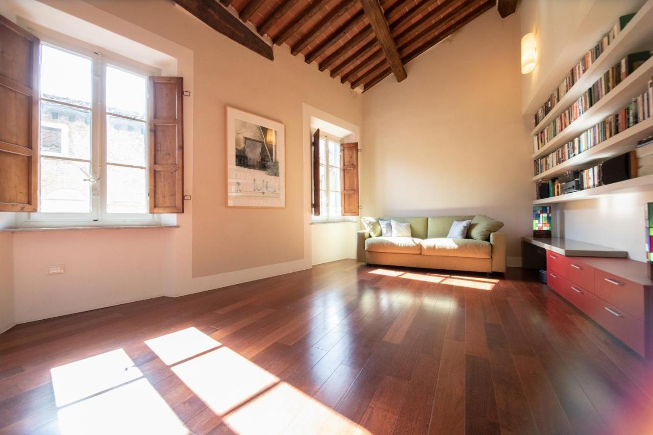 דירות לוקה Casa Della Luce Luxury מראה חיצוני תמונה